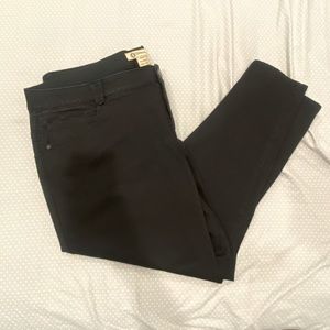 Black skinny jeans
